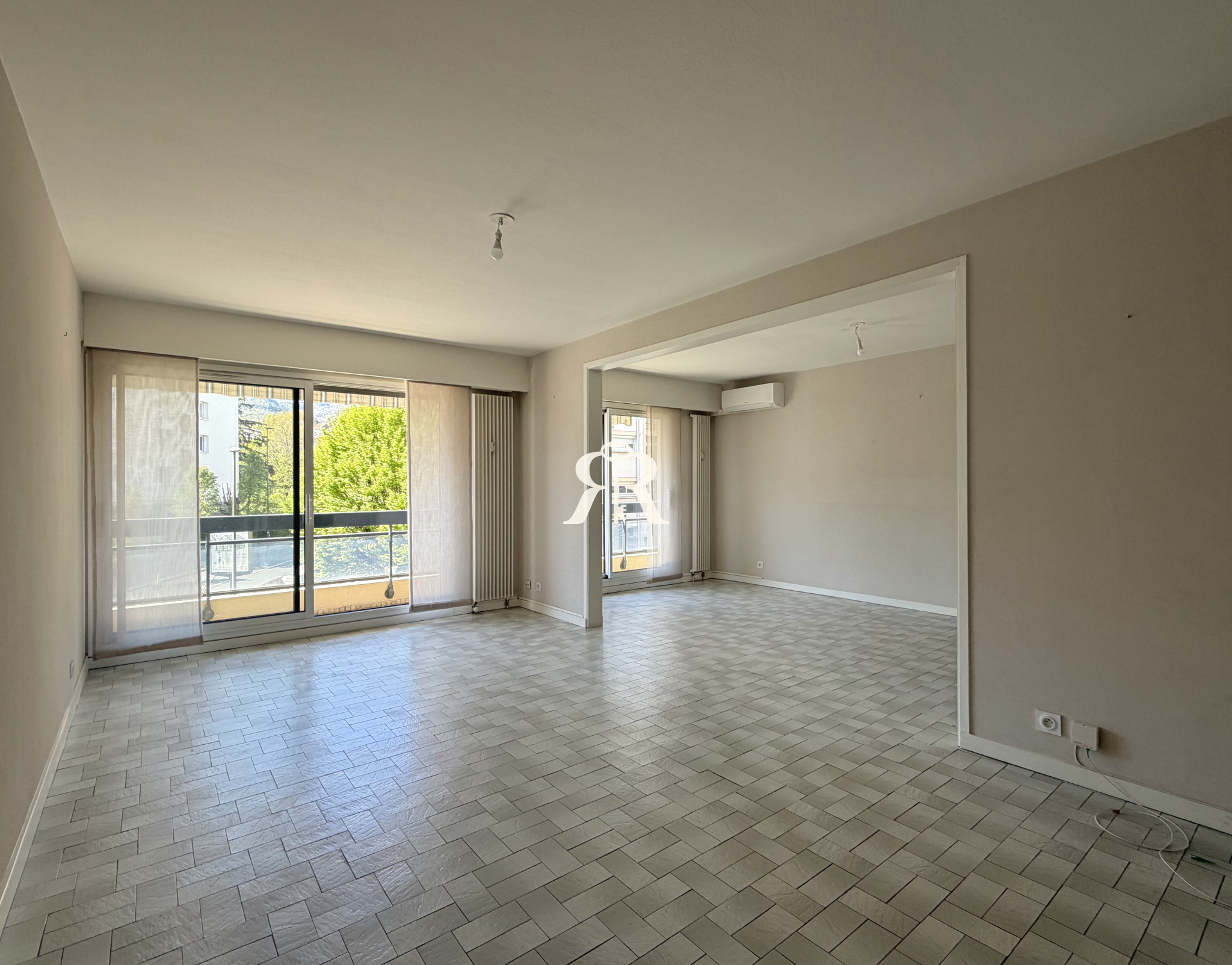 Appartement à vendre à Chamalieres, 109 m², 5 pièces – photo 2 sur 15
